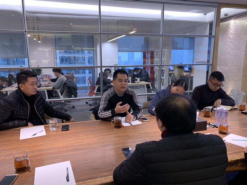 太阳成集团tyc9728赴蓉访问校友分会2.jpg