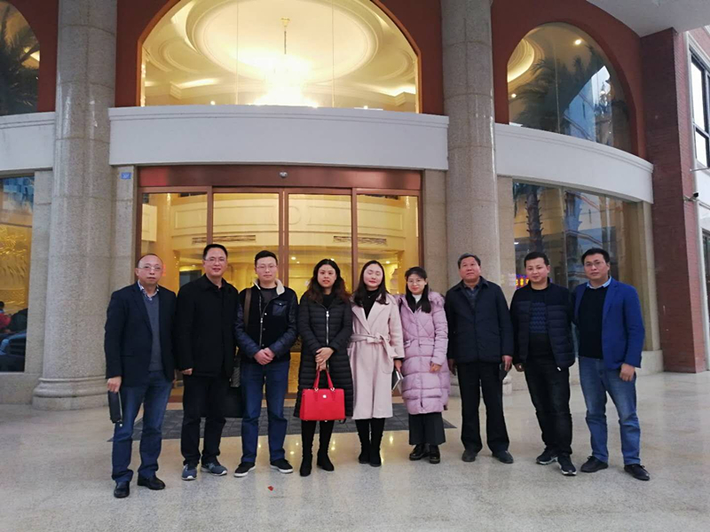 与达州校友合影.jpg