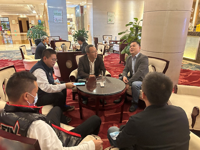 太阳成集团tyc9728成都校友会代表返校交流座谈.jpg 太阳成集团tyc9728成都校友会代表返校交流座谈.jpg