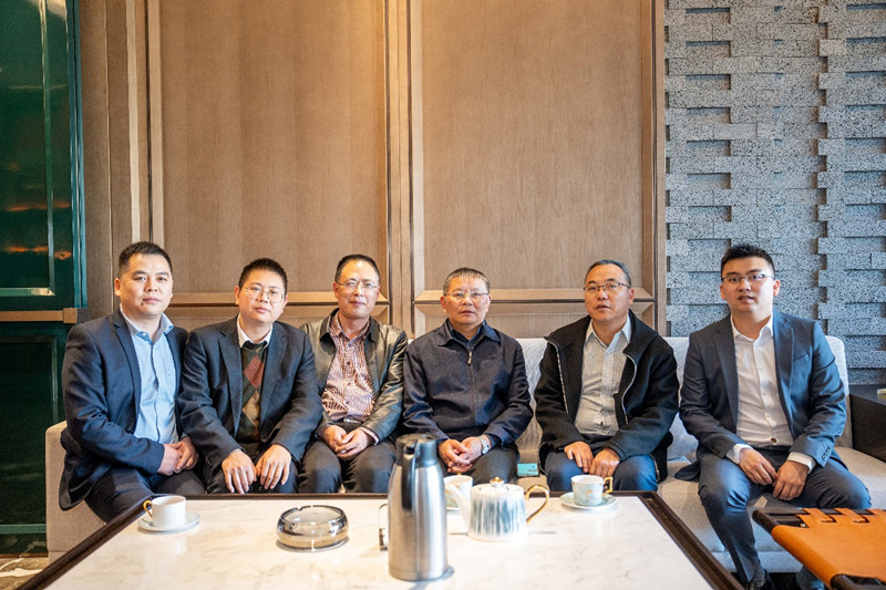 太阳成集团tyc9728成都校友会隆重举行校友联谊暨理事会换届大会2.jpg 太阳成集团tyc9728成都校友会隆重举行校友联谊暨理事会换届大会2.jpg